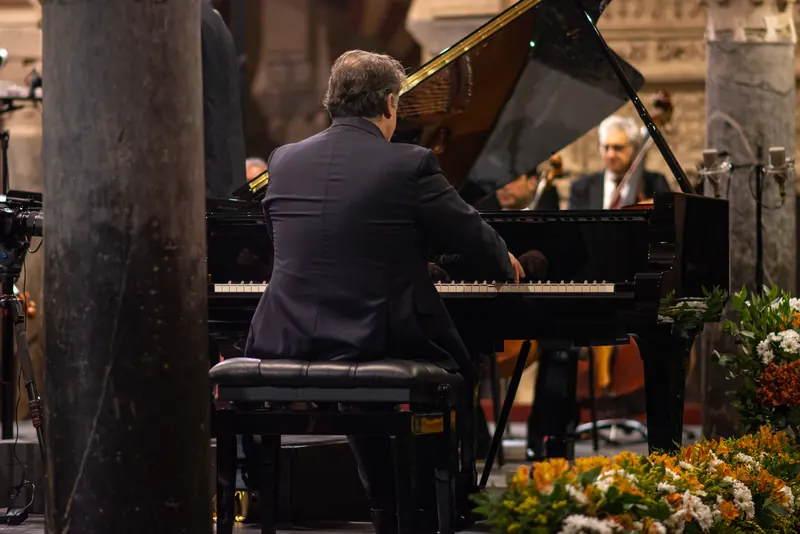 Josu de Solaun con la Orquesta de Córdoba · XX Festival de Piano «Rafael Orozco»