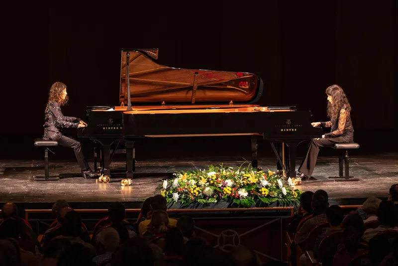 Katia y Marielle Labèque · XXI Festival de Piano «Rafael Orozco»